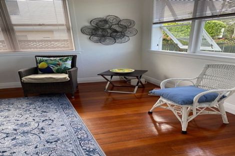 Photo of property in 16 Bangor Street, Point Chevalier, Auckland, 1022