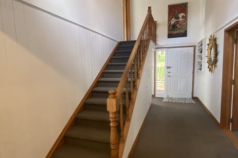 Photo of property in 105 Takahe Road, Titirangi, Auckland, 0604