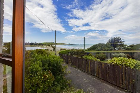 Photo of property in 16 Harbour Terrace, Kakanui, Oamaru, 9495
