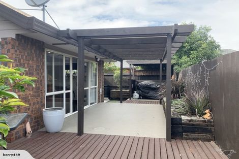 Photo of property in 2/8 Pentland Drive, Belfast, Christchurch, 8051