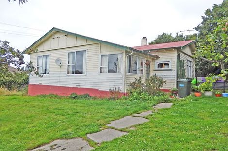 Photo of property in 64 Perth Street, South Hill, Oamaru, 9400