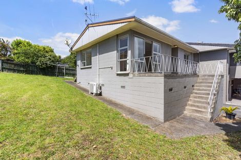 Photo of property in 3/68 Takutai Avenue, Half Moon Bay, Auckland, 2012