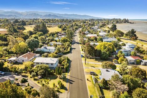 Photo of property in 102 Trewavas Street, Motueka, 7120