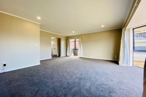 Photo of property in 2/49 Sackville Street, Fitzroy, New Plymouth, 4312