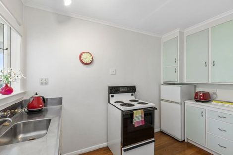 Photo of property in 3/264 Muritai Road, Eastbourne, Lower Hutt, 5013