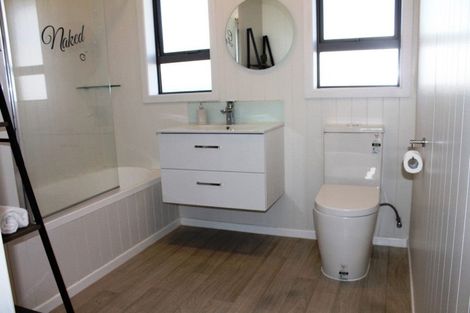 Photo of property in 10 Goodwin Street, Tirau, 3410