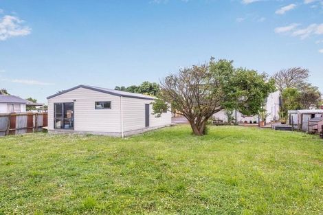Photo of property in 75 Atkinson Avenue, Otaki Beach, Otaki, 5512