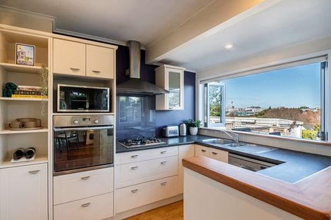 Photo of property in 24 Waimana Avenue, Northcote Point, Auckland, 0627