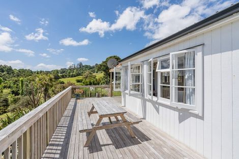 Photo of property in 221 Awaroa River Road, Abbey Caves, Whangarei, 0110
