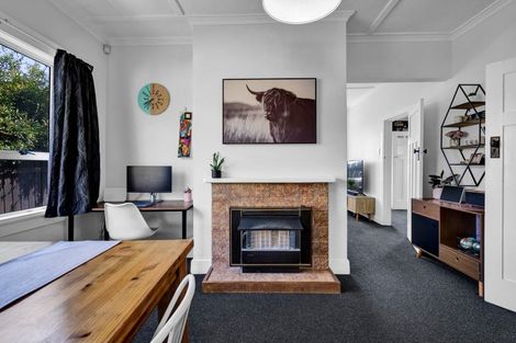 Photo of property in 3 Tukapa Street, Westown, New Plymouth, 4310