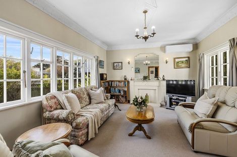 Photo of property in 15 Streatlam Crescent, Strathmore Park, Wellington, 6022