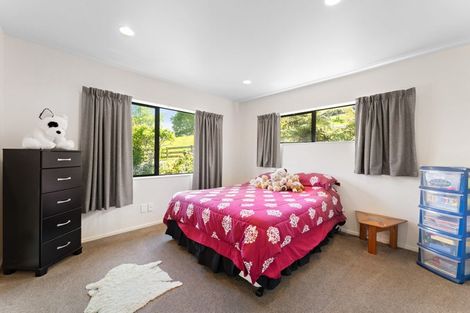 Photo of property in 103 Awa Road, Kumeu, 0891