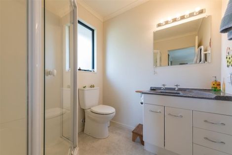 Photo of property in 38 Malthouse Crescent, Brightwater, 7022