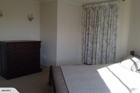 Photo of property in 1-12/48 The Bay Hill, Timaru, 7910