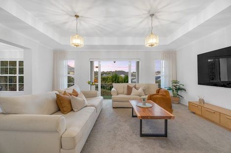 Photo of property in 3 Covina Place, Somerville, Auckland, 2014