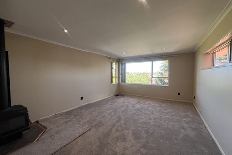 Photo of property in 25 Dallas Place, New Windsor, Auckland, 0600