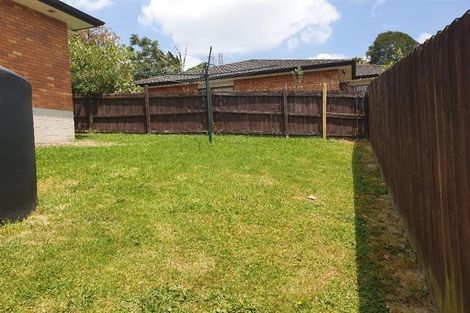 Photo of property in 237 Triangle Road, Massey, Auckland, 0614