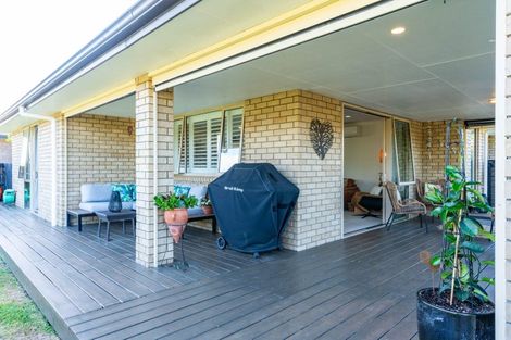 Photo of property in 1 Spinnaker Lane, Mangawhai, 0505