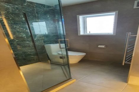 Photo of property in 55 Coronation Road, Hillcrest, Auckland, 0627