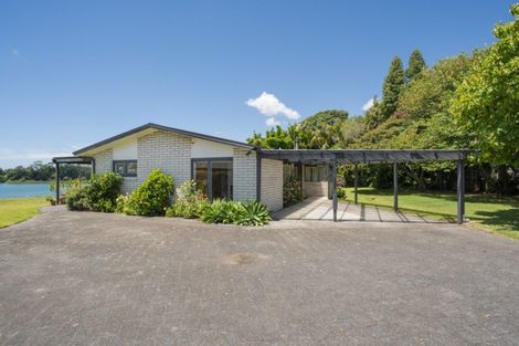 Photo of property in 276 Plummers Point Road, Whakamarama, 3172