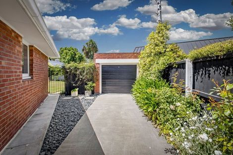 Photo of property in 2/188 Clyde Road, Burnside, Christchurch, 8053