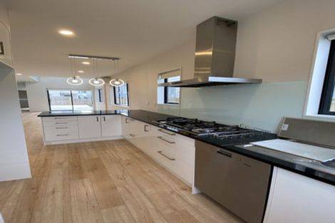 Photo of property in 30 Toanui Road, Hobsonville, Auckland, 0616