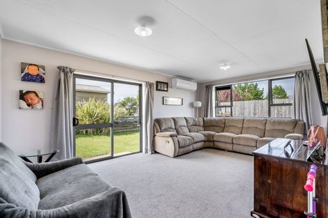 Photo of property in 44 Newbie Place, Heidelberg, Invercargill, 9812