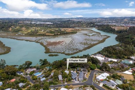 Photo of property in 9 Poplar Road, Stanmore Bay, Whangaparaoa, 0932