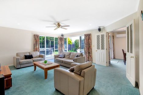 Photo of property in 16 Durrell Way, Rolleston, 7614