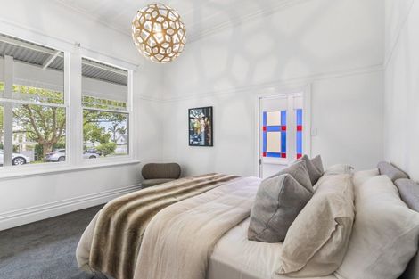 Photo of property in 11 Herne Bay Road, Herne Bay, Auckland, 1011