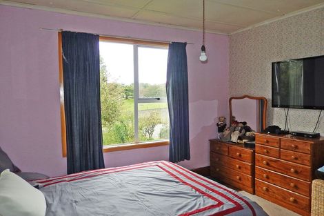 Photo of property in 64 Perth Street, South Hill, Oamaru, 9400