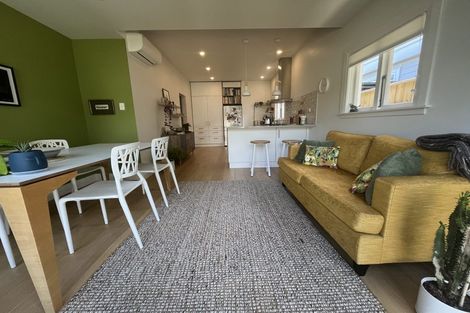 Photo of property in 12 Matipo Street, Eastbourne, Lower Hutt, 5013