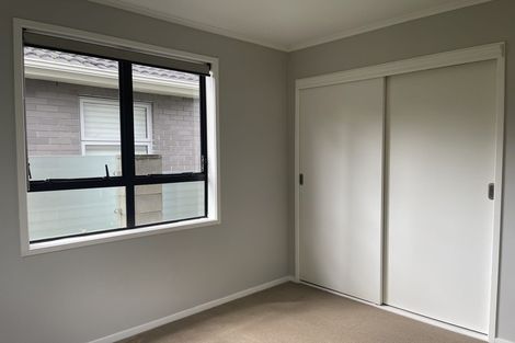 Photo of property in 463 Beach Road, Murrays Bay, Auckland, 0630