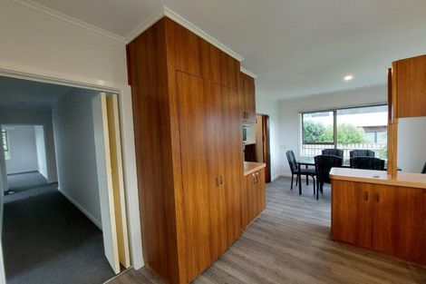 Photo of property in 157a Seaview Road, Westown, New Plymouth, 4310