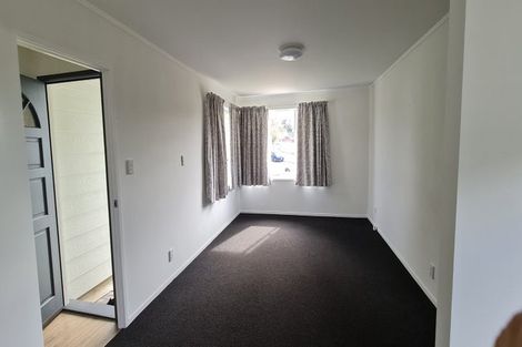 Photo of property in 15 Tyndrum Place, Highland Park, Auckland, 2010