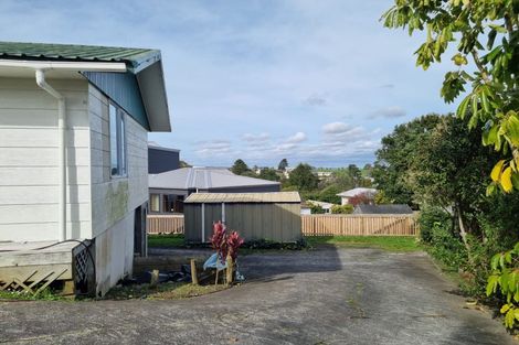 Photo of property in 45 Hobsonville Road, West Harbour, Auckland, 0618