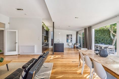 Photo of property in 38 Baildon Road, Grey Lynn, Auckland, 1021