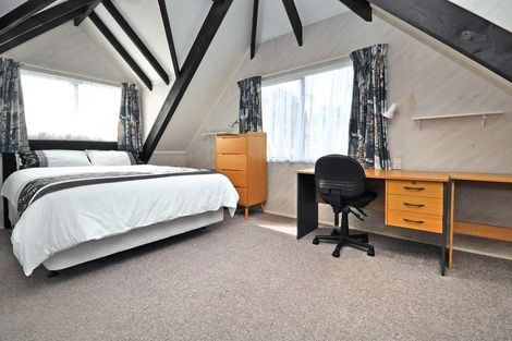 Photo of property in 2/37 Reeves Road, Pakuranga, Auckland, 2010