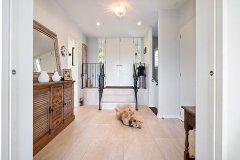 Photo of property in 39 Overdale Drive, Cashmere, Christchurch, 8022