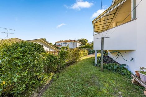 Photo of property in 6 Palmgreen Court, Stanmore Bay, Whangaparaoa, 0932