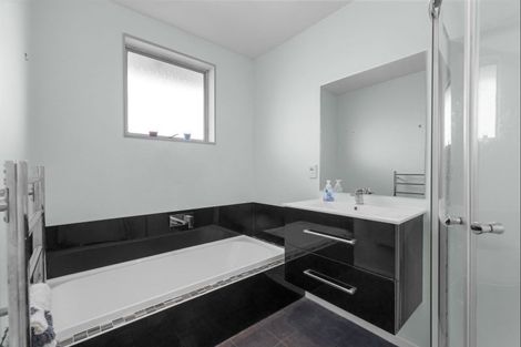 Photo of property in 3/90 Springs Road, Hornby, Christchurch, 8042