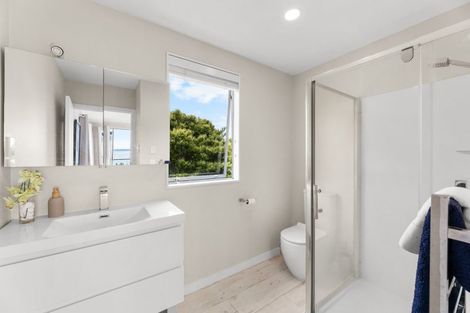 Photo of property in 147a Torkar Road, Clarks Beach, 2122