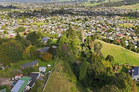 Photo of property in 32 Mountain Road, Western Heights, Rotorua, 3015