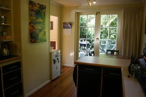 Photo of property in 16 Victory Avenue, Karori, Wellington, 6012