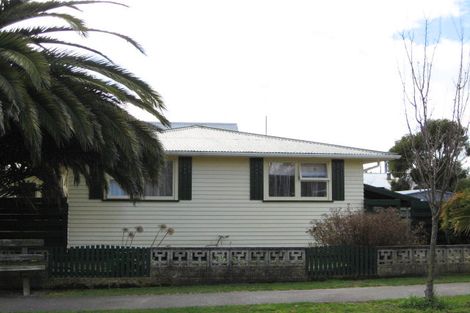 Photo of property in 43 Upham Street, Havelock North, 4130