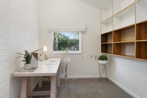 Photo of property in 17 Chepstow Avenue, Fendalton, Christchurch, 8052