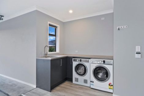 Photo of property in 98 Strauss Drive, Rolleston, 7614