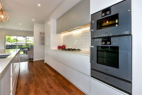 Photo of property in 20 Hampton Place, Burnside, Christchurch, 8053