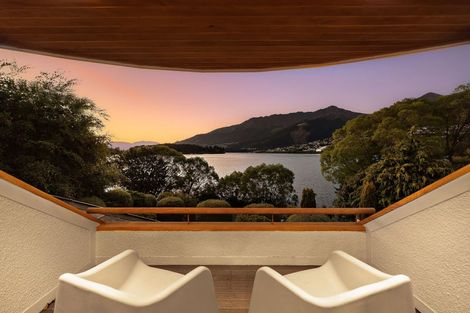 Photo of property in 45 Bay View Road, Kelvin Heights, Queenstown, 9300