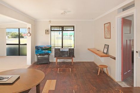 Photo of property in 90 Seabury Avenue, Foxton Beach, Foxton, 4815